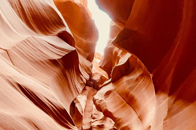 Lower Antelope Canyon and Horseshoe Bend Day Tour with Lunch - Guides and drivers: what good guiding looks like here