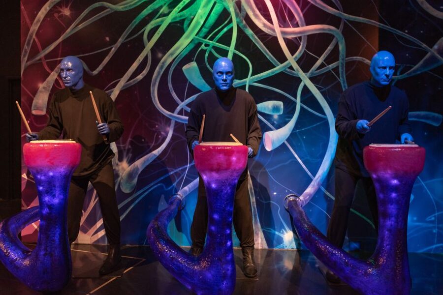 Madame Tussauds Wax Museum Las Vegas - Entering the Museum: Celebrity Photos, Props, and the Feeling of Real-ness