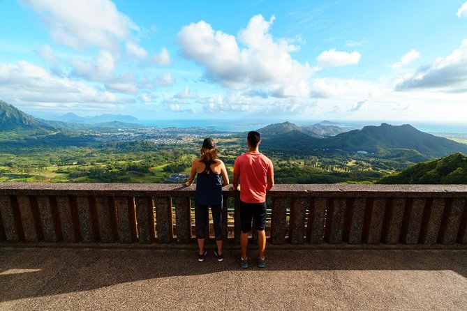 Majestic Circle Island Tour with Lunch - Waimea Valley: waterfall time and the practical swim checklist