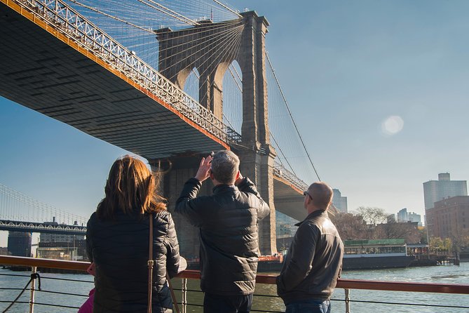 Manhattan Architecture Yacht Cruise - The Manhattan loop, stop by stop: what to watch for at each stage