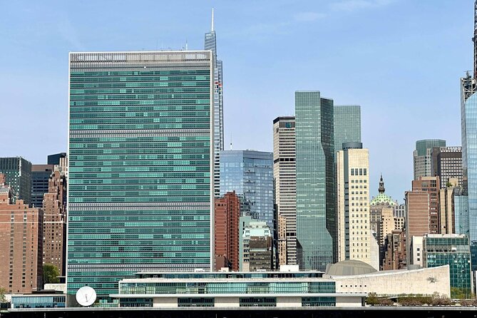 Manhattan Architecture Yacht Cruise - Who should book this cruise, and who should skip it