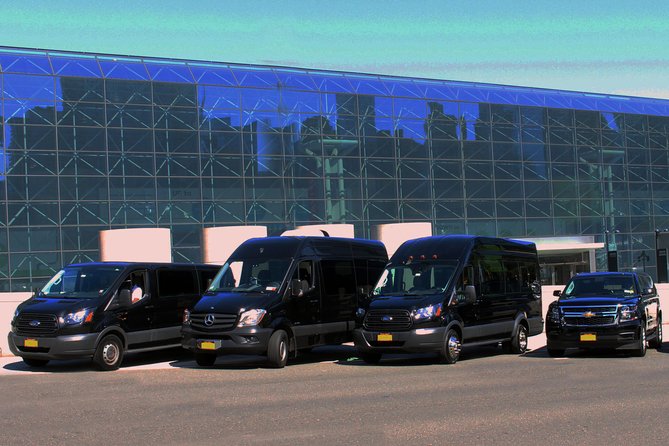 Manhattan to JFK: One Way Shared Departure Transfer - Manhattan to JFK by shared minivan: what this trip really is