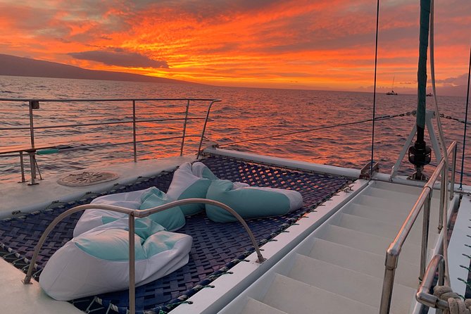 Maui: Original Sunset Cruise with Open Bar from Ka’anapali Beach - Ka’anapali check-in, beach loading, and the barefoot detail you cannot ignore