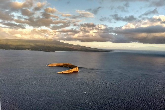 Maui -PRIVATE- Air Tour: 5 Islands: (2-5 people): SEE Even MORE! - The route over Maui County: the sights in order