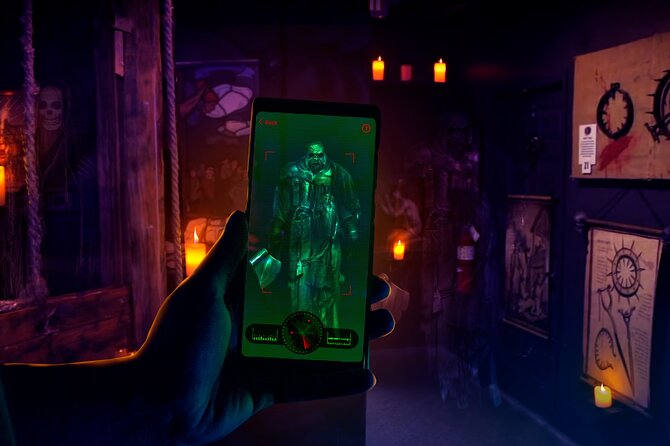 Medieval Torture Museum with Ghost Hunting and Tiny Art Gallery - The audio tour: how it helps you understand what you are seeing