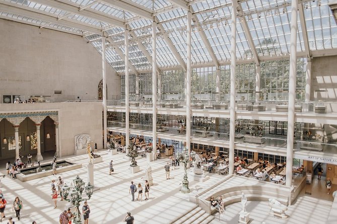Metropolitan Museum Guided Group Tour - Pace and crowds: how the 2-3 hour format can feel depending on your style