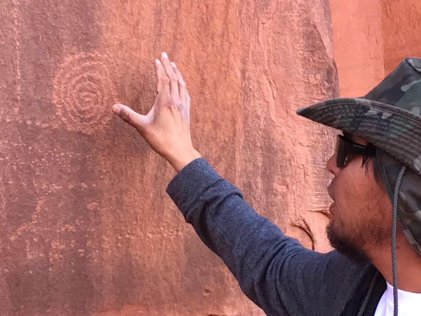 Monument Valley: Backcountry Jeep Tour with Navajo Guide - Weather, Utah time, and what to plan so the day runs smoothly