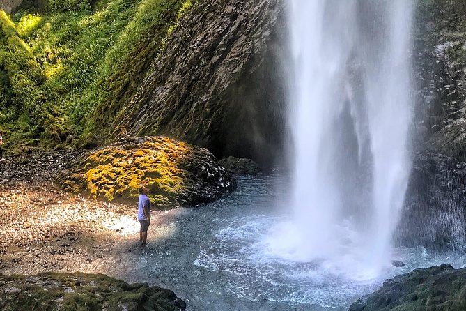 Multnomah Falls and Columbia River Gorge Half-Day Hiking Tour - Horsetail Falls or Wahkeena Falls: when time and road work allow