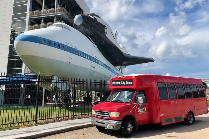 NASA's Space Center Admission Plus Houston City Tour - The drive to Space Center: plan for time, not stress
