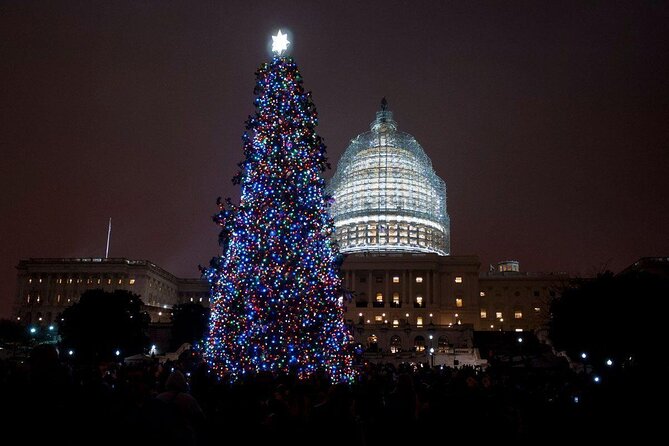 National Mall Monuments Night Tour with 10+ Stops, Entry Tickets - Getting to the tour and starting with momentum