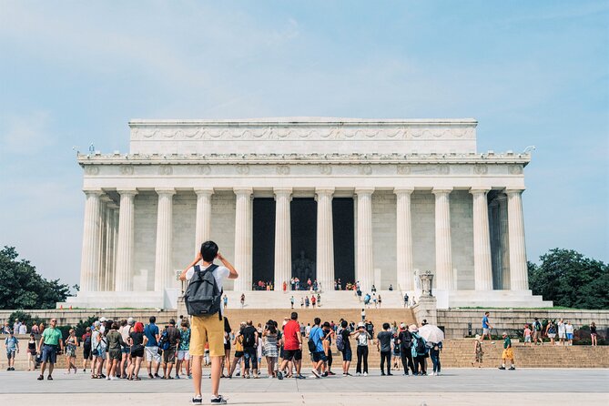National Mall Tour with 10+ Stops, Boat Cruise, Entry Tickets - Your guide turns monuments into a story, not just photos