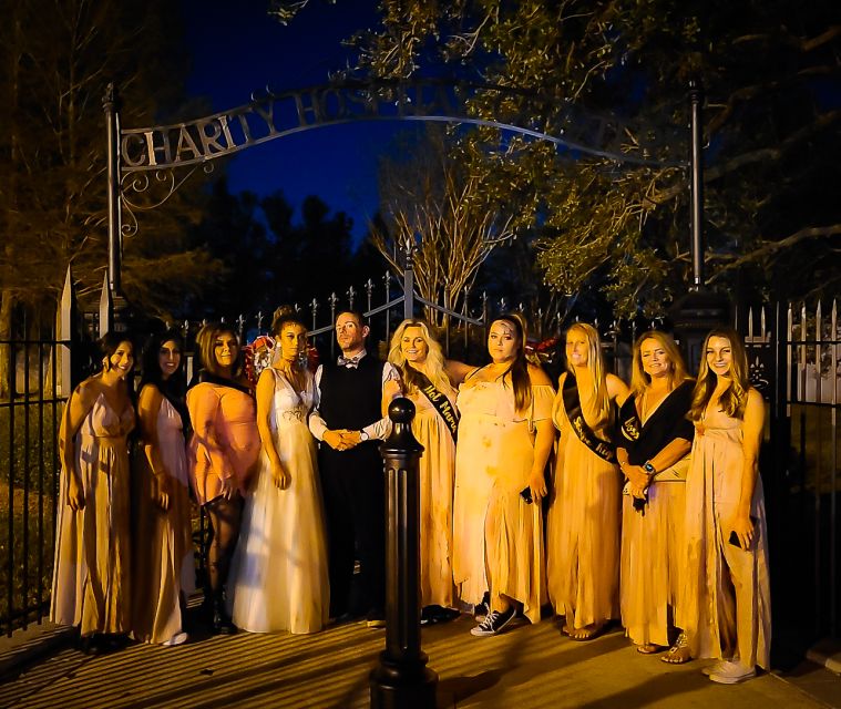 New Orleans: Cemetery Bus Tour At Dark with Exclusive Access - Odd Fellows Rest: exclusive access to an above-ground secret-society cemetery