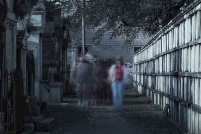 New Orleans Cemetery Bus Tour with Exclusive Cemetery Access - Katrina Memorial Cemetery: history that hits differently at night