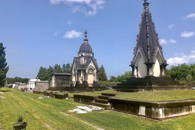 New Orleans Cemetery Walking Tour - A Tour That Mixes Facts, Humor, and a Non-Ghost Vibe