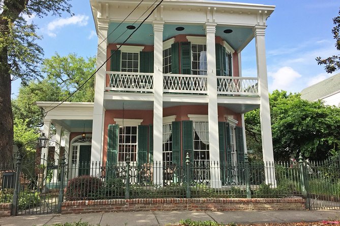 New Orleans City Tour: French Quarter, Garden District & Cemetery - City Park Stop: Spanish Moss, Big Oaks, and Scenic Break Time