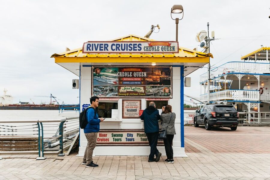New Orleans: Evening Jazz Boat Cruise with Optional Dinner - Optional Creole dinner: what you get and when you’ll eat