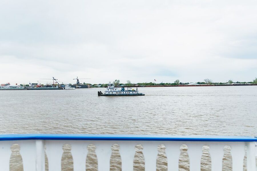New Orleans: Evening Jazz Boat Cruise with Optional Dinner - Seats, stairs, and how to avoid a comfort headache