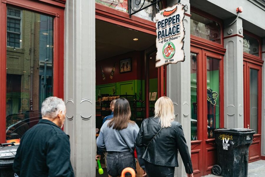 New Orleans: French Quarter Food History Walking Tour - Vegetarian Option That Keeps the Tour in the Game