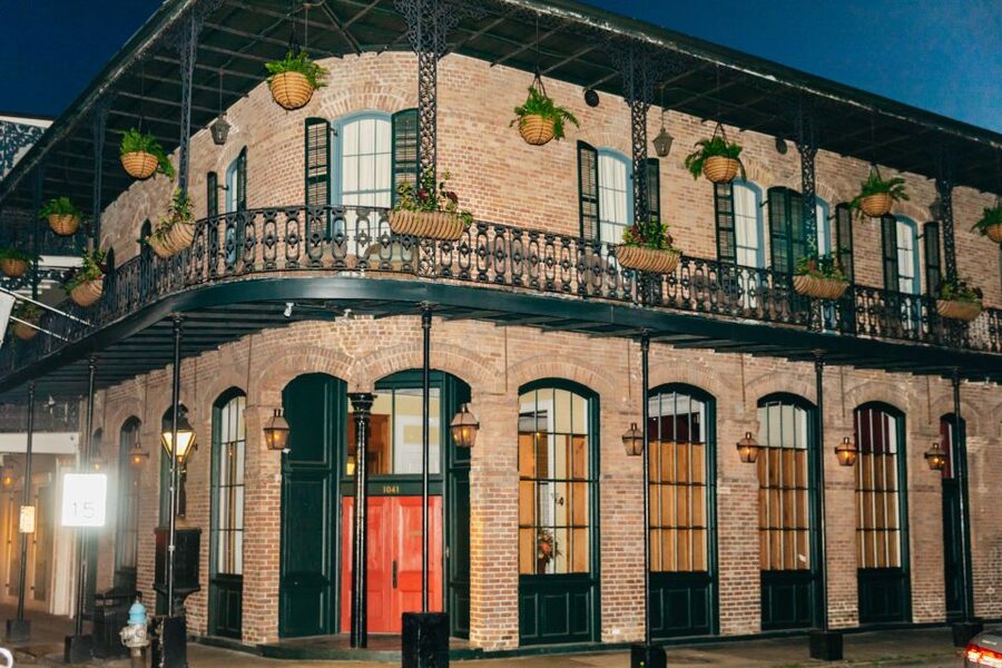 New Orleans: French Quarter Sightseeing Carriage Ride - The French Quarter Loop: St. Louis Cathedral to Jackson Square to Napoleon House