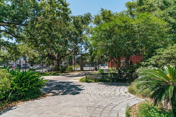 New Orleans French Quarter, Voodoo and Culture Walking Tour - Jackson Square and St. Louis Cathedral: Why This Spot Matters