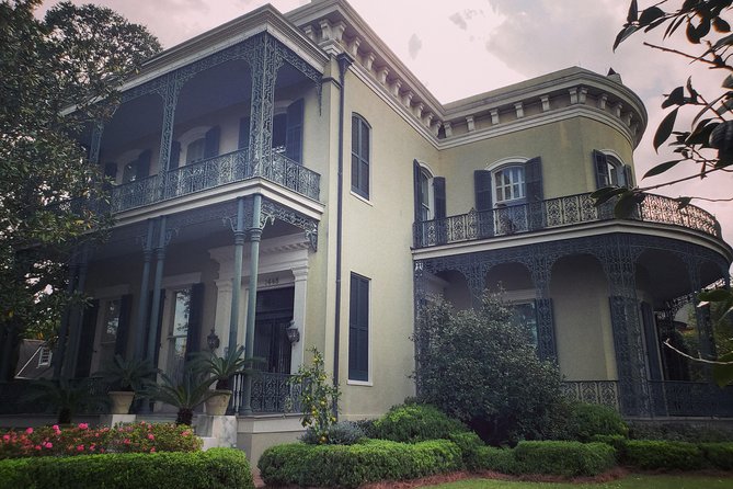 New Orleans Garden District History Walking Tour - Local Food and Music Tips That Actually Help