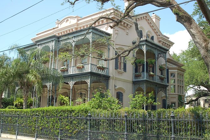 New Orleans: Garden District Tour - Wheelchair access and the house interior reality