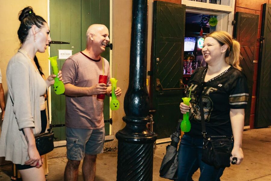 New Orleans: Haunted Pub Crawl - Lalaurie Mansion Photo Stop: Quick, but It Sets the Tone