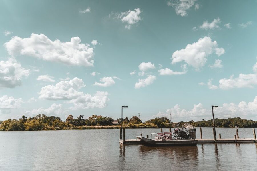 New Orleans: High Speed 16 Passenger Airboat Ride - Getting From New Orleans to the Bayou: Pickup and Timing That Matter