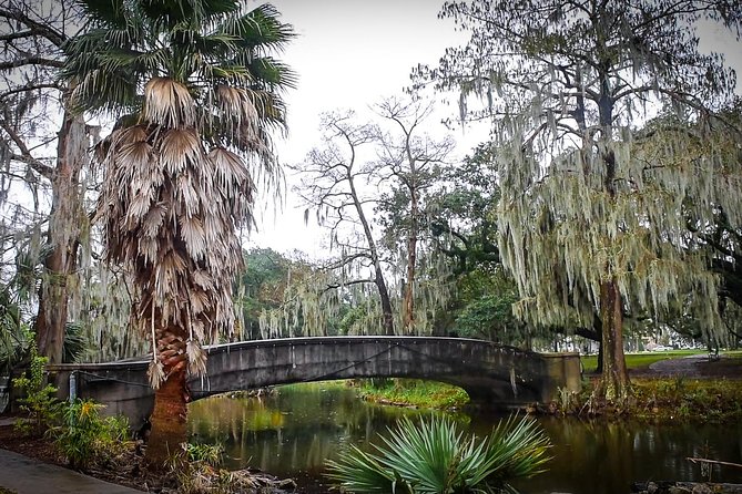 New Orleans Sightseeing City Tour - Why this New Orleans bus tour goes past the French Quarter