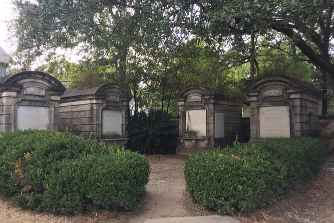 New Orleans Small-Group Garden District Walking Tour - Stop 1: Lafayette Cemetery No. 1 through the big gates