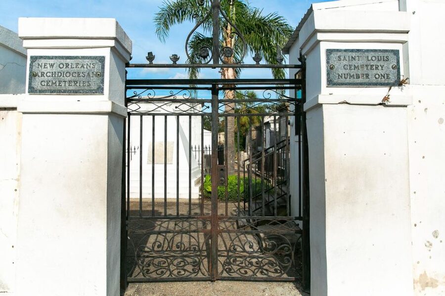 New Orleans: Walking Tour Inside St. Louis Cemetery No. 1 - Key things that make this tour worth your time