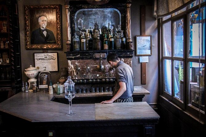 New Orleans Yellow Fever Ghost Tour - Why the Yellow Fever Ghost Tour Feels Different Than a Usual Haunting Walk