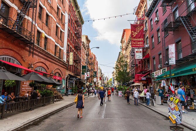 New York City Mafia and Local Food Tour led by NYPD Guides - The walk in real time: East Village to Little Italy