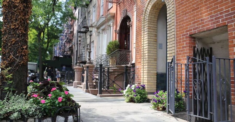 New York City: Private Walking Tour with a Local - Midtown, Greenwich Village, and downtown: seeing New York with real context