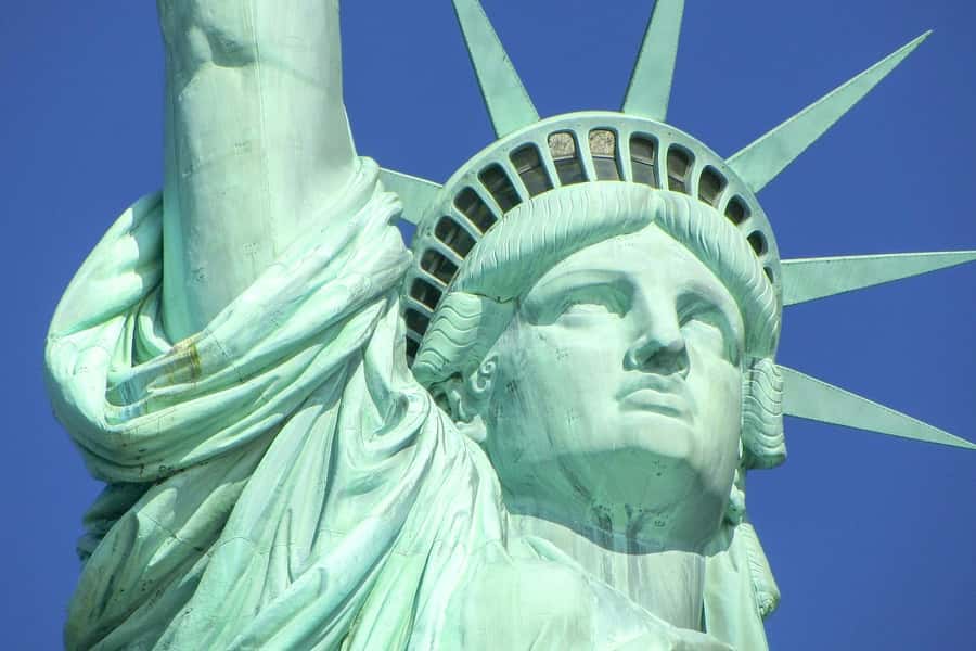 New York City: Statue of Liberty & Ellis Island with Ferry - Liberty Island without the rush: how the audio guide fits real sightseeing