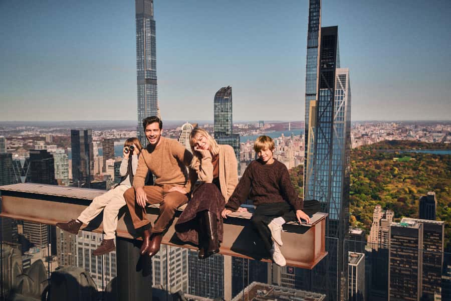 New York City: Top of the Rock Observation Deck Ticket - VIP Top of the Rock Pass: what you gain for the extra money