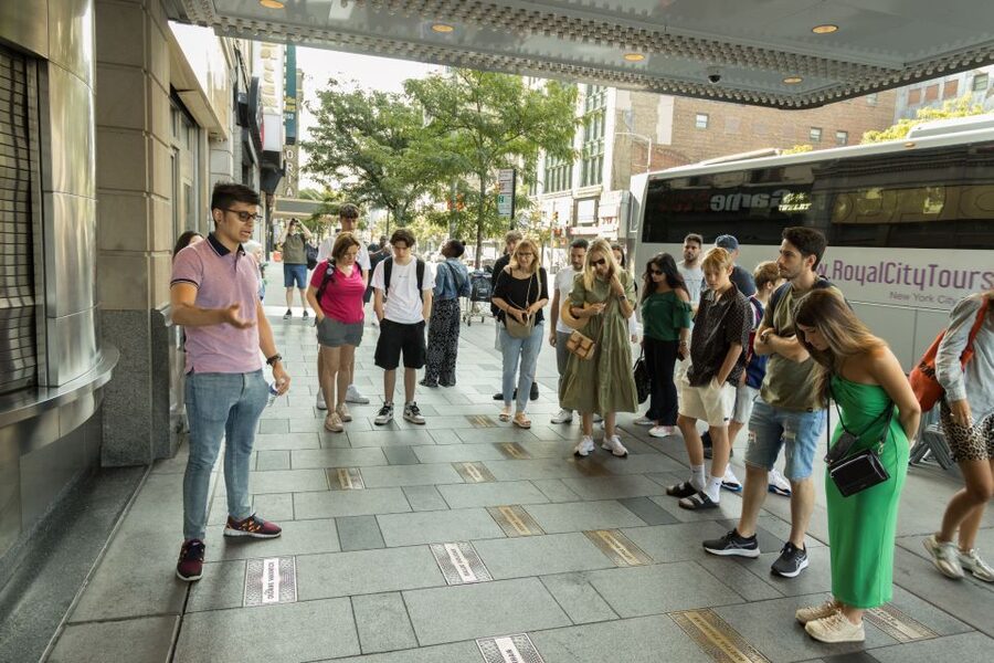 New York City: Tour of Manhattan, Bronx, Queens & Brooklyn - Start at Times Square, Then Let the City Unfold