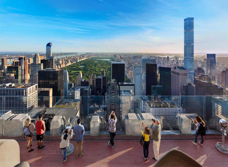 New York Explorer Pass: Top Attractions including Edge - Central Park biking and walking tours that actually fit the city