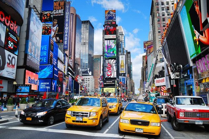 New York in One Day Guided Sightseeing Tour - 9/11 Memorial Grounds Stop: Meaningful Time, No Museum Entry