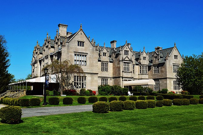 Newport Gilded Age Mansions Trolley Tour with Breakers Admission - Price and what you get for $47.25