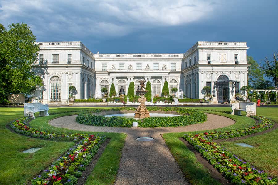 Newport: Newport Mansions Ticket - 1 or 2 Mansions - What to bring and what rules can stop your fun