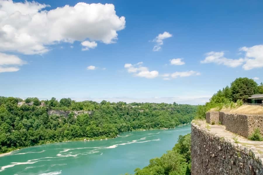 Niagara Falls: Canadian and American Deluxe Day Tour - Cave of the Winds and the Hurricane Deck: where you get properly close