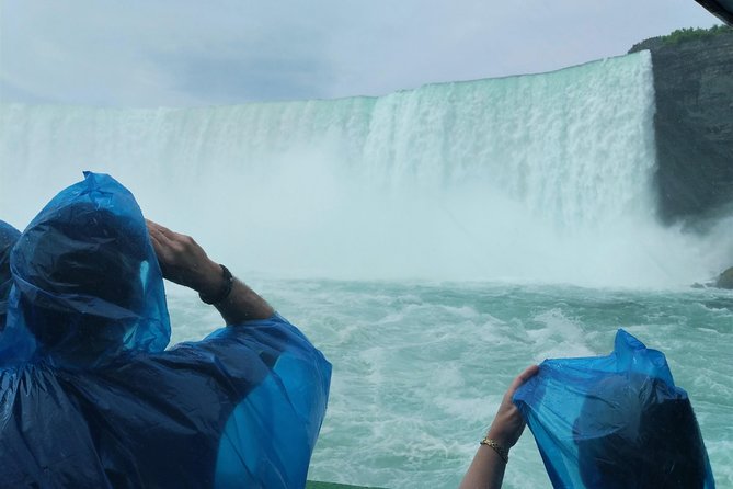Niagara Falls Canadian Side Tour and Maid of the Mist Boat Ride Option - Maid of the Mist Versus Journey Behind the Falls: Choose Your Mist Mission