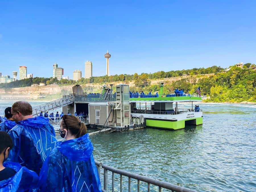 Niagara Falls, NY: Maid of the Mist Boat & Falls Sightseeing - Where You Start Matters: The Kiosk Meeting Point by Niagara Falls State Park
