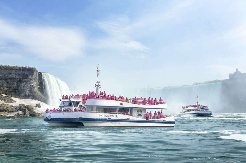 Niagara Falls Tour with Skip the Line Cruise & Maple Tasting - Guides and drivers: what quality looks like on the ground