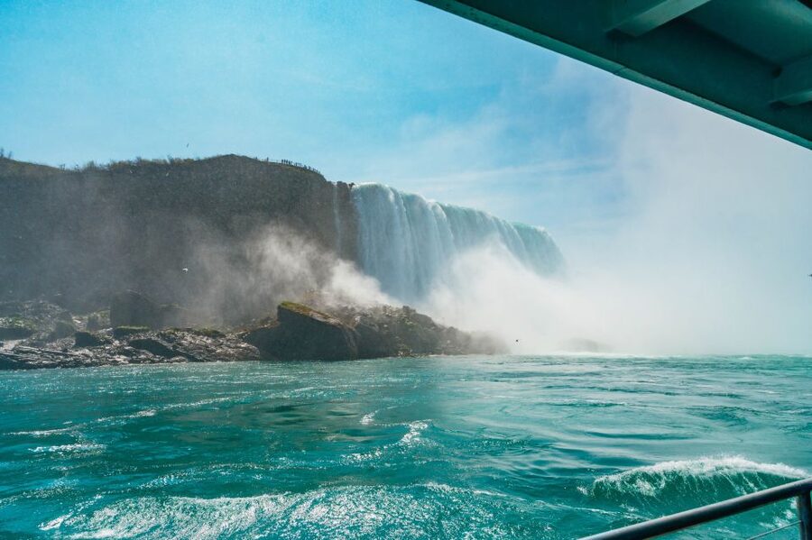Niagara Falls, USA: American Tour & Maid of The Mist - Goat Island and island viewpoints: seeing how the falls are shaped