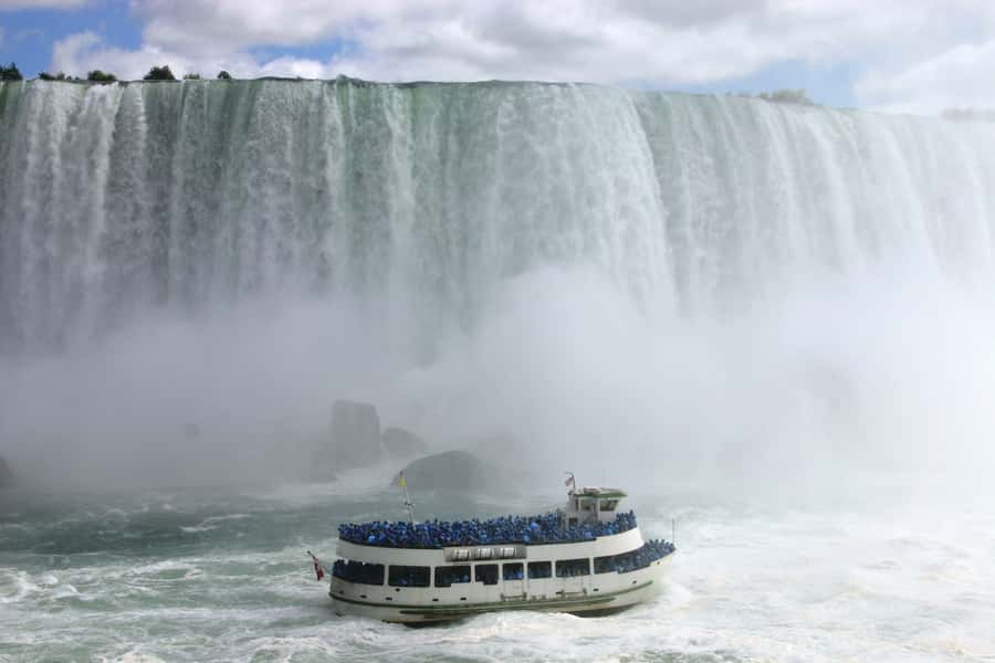 Niagara Falls, USA: Guided Tour with Maid of the Mist Cruise - Meeting outside Hard Rock Cafe: fast start or common headache