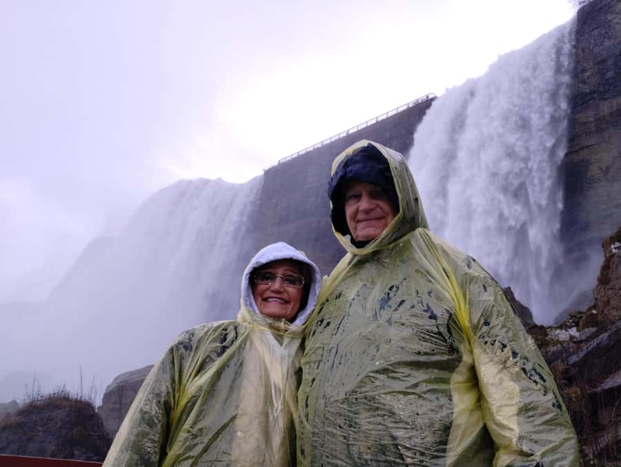 Niagra Falls, USA Side: Boat, Cave and Shuttle pass Tour - Comfort checklist: what to bring so the mist does not ruin your day