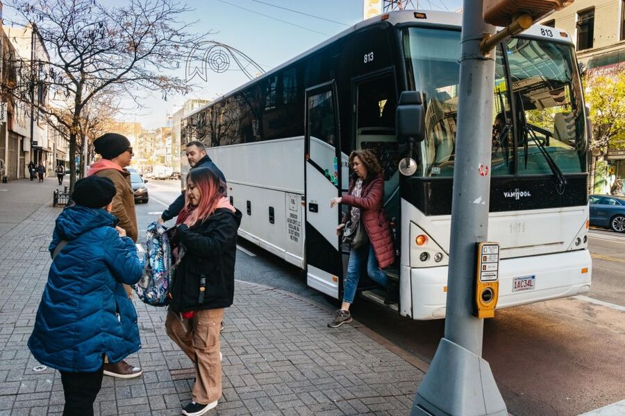 NYC: Brooklyn, Bronx, Queens Sightseeing Bus Tour - A Midtown start that keeps your day on schedule