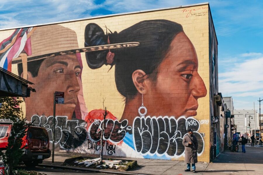 NYC: Brooklyn Graffiti & Street Art Walking Tour in Bushwick - Duration, pace, and why 2 hours actually works